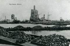A postcard entitled The Basin, Goole.