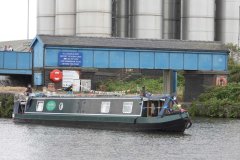 MB195 Robin