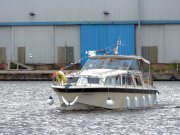 MB058 Consort