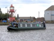MB083 Robin