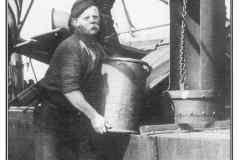 GDMA042 Crew of SS Rosa during a trip to Bruges, 1902. GDMA042 Crew of SS Rosa during a trip to Bruges, 1902.