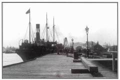 GDMA108 Steamer waiting to enter Victoria Lock, port of Goole, circa 1907 GDMA108 Steamer waiting to enter Victoria Lock, port of Goole, circa 1907