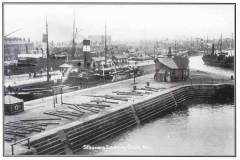 GDMA154 Steamers departing locks at Goole