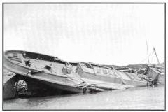GDMA187 Wreck of Goole tug No 10, 1908 GDMA187 Wreck of Goole tug No 10, 1908