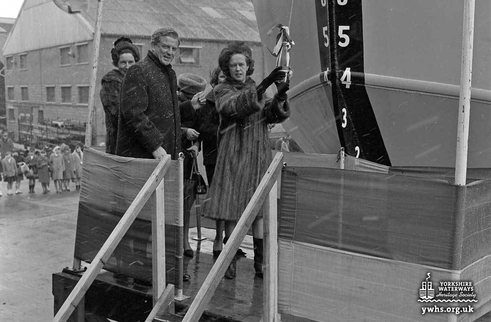 Tanker barge Silverdale H launched 18 March 1964