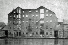 The remains of the burnt out Bond Warehouse, Goole.