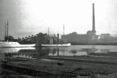 Demolishing the Alum Works at Goole.