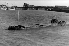 The motor barge Laneham on the River Trent