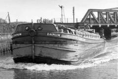 DANUM on the Sheffield & South Yorkshire Navigation.