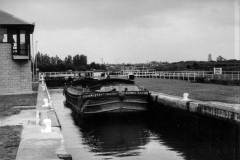 The Lincoln size motor barge Misterton.
