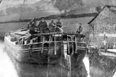 Keel Hannah with five men aboard.