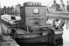 Barge Richard M T in Fletchers Basin at Stanley Ferry.