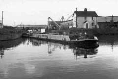 Tanker barge Seagull C at Leeds.