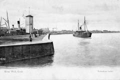 A postcard titled - River Wall, Goole.