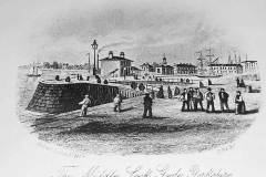 A postcard of the Middle Lock, Goole.