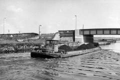 Coal laden barge No 9.