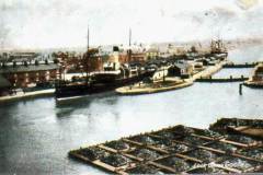 A 1905 view of Goole's Victoria Lock.
