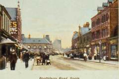 A postcard of Boothferry Road, Goole.