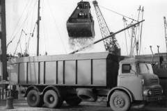 Discharging cullet in Goole Docks.