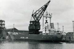 DON RICARDO at the 50-ton electric crane.