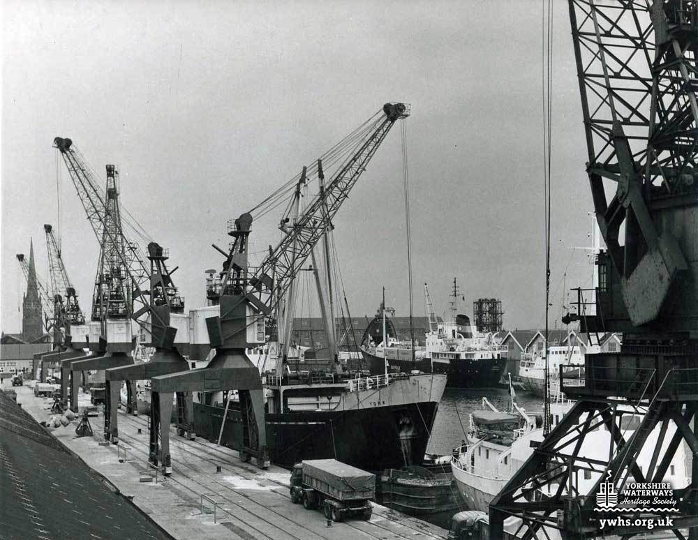 7.5-ton cranes, West Dock, Goole