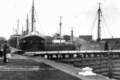 Motor vessels in Ocean Lock.