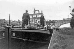 British Waterways tug No 6 with jebus No 6.