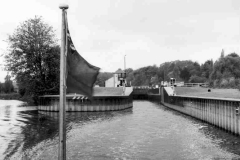 Leaving Sprotbrough Lock.