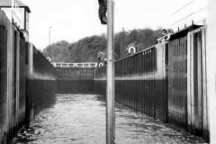 Leaving Sprotbrough Lock.