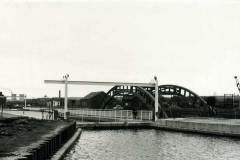 Replacing Stanley Ferry Aqueduct over the River Calder.