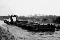 Cawoods Hargreaves Ltd tug CH 106.