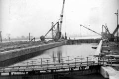 Ocean Lock, Goole, nearing completion