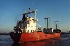 Lobeira in the River Ouse.