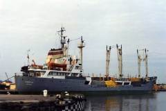 Pinguin unloading in Goole.