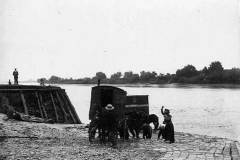 The Booth ferry in about 1900.