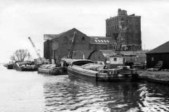 Barges at Rawcliffe Bridge wharf.