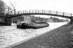 \'West Country\' size motor barge Rally passing under Beeston\'s Bridge.