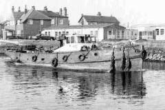 CAWOOD under way having left a lock.