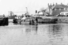 CAWOOD under way having left a lock.