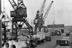 Swedish steel wire being discharged at Goole.