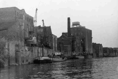 The barge Frederick Oldridge.