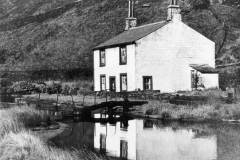 Longlees Lock No 36 [East Summit] on the Rochdale Canal.