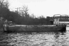 Hargreaves barge William Hennell.