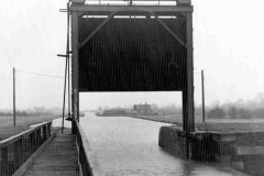 Bramwith Aqueduct on the New Junction Canal.